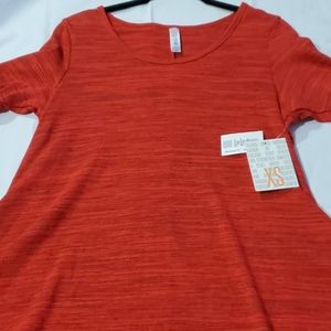 NWT PERFECT TEE